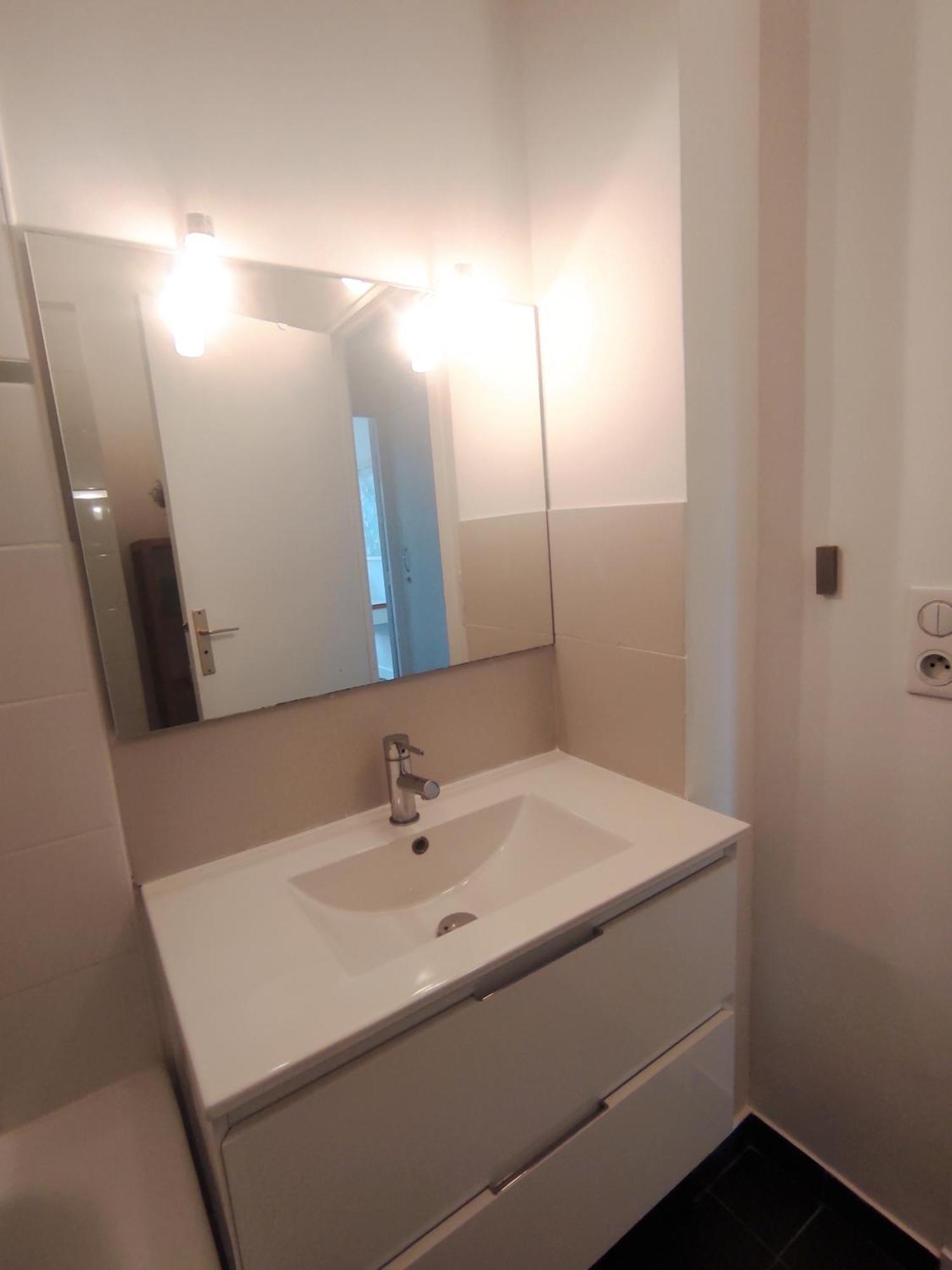 Apartamento Grand 2 Pieces Vue Degagee Quartier Gare Clamart Exterior foto