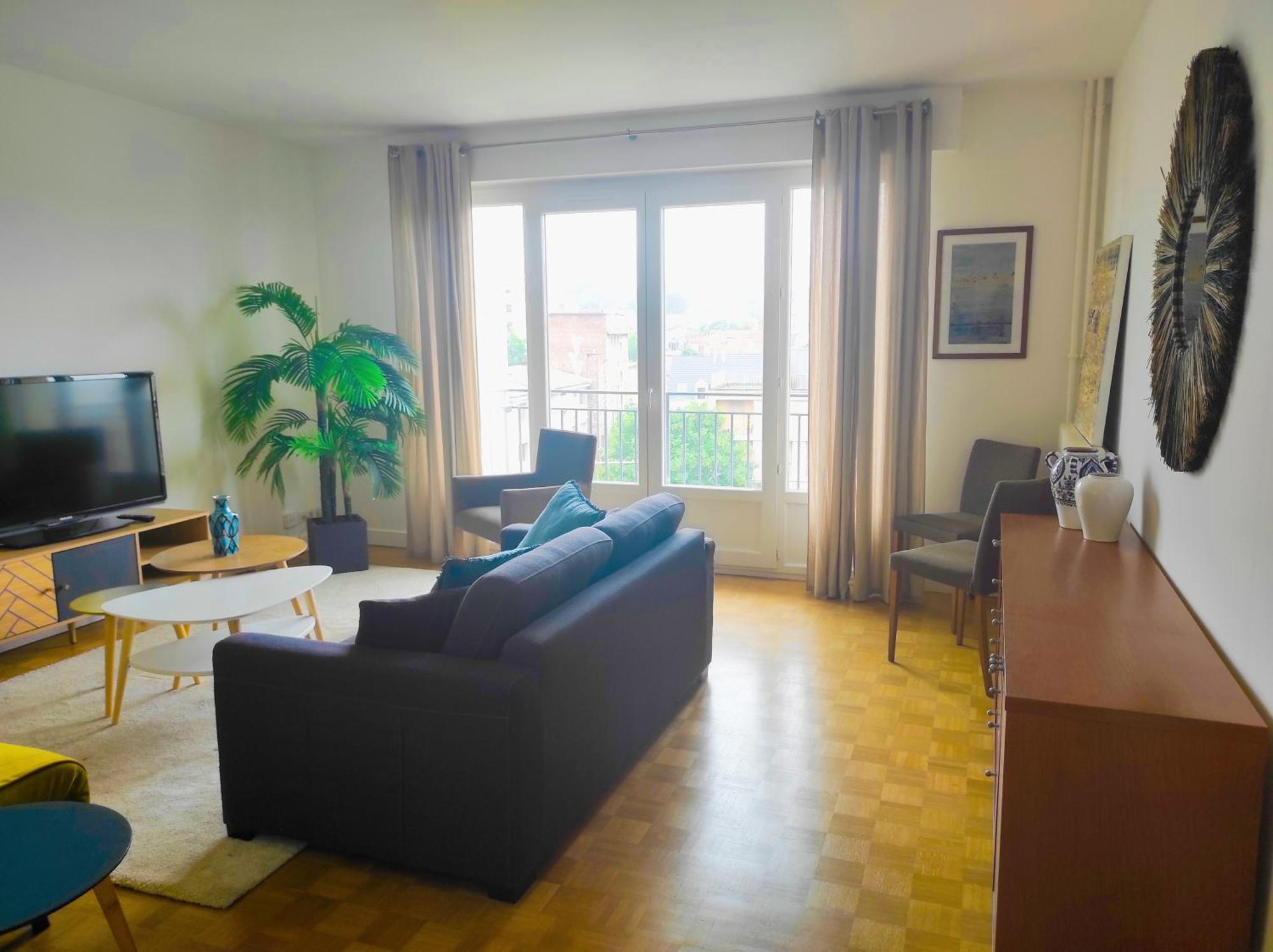 Apartamento Grand 2 Pieces Vue Degagee Quartier Gare Clamart Exterior foto